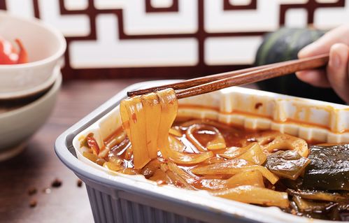 自热食品行业全景解析 发展背景、消费研究、竞争格局与未来趋势